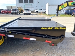 Gooseneck Trailer For Sale | Gator Elite Gooseneck Trailer With Free Bigfoot Jacks