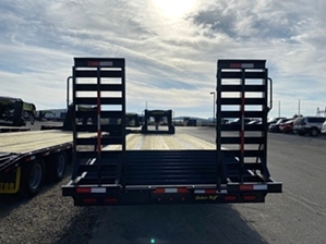 Gooseneck Tandem Dual Trailer For Sale