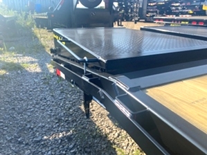 Rent to Own Gooseneck Trailer Non-CDL 20 +5 Gatormade