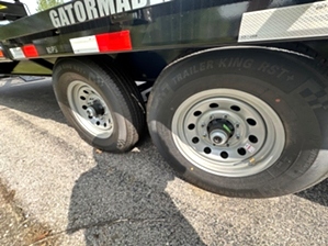 Gatormade 20+10 Hydraulic Dovetail16k Trailer On Sale