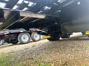 20+10 Hydraulic Dovetail Trailer On Sale