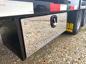 20+10 Hydraulic Dovetail Trailer On Sale